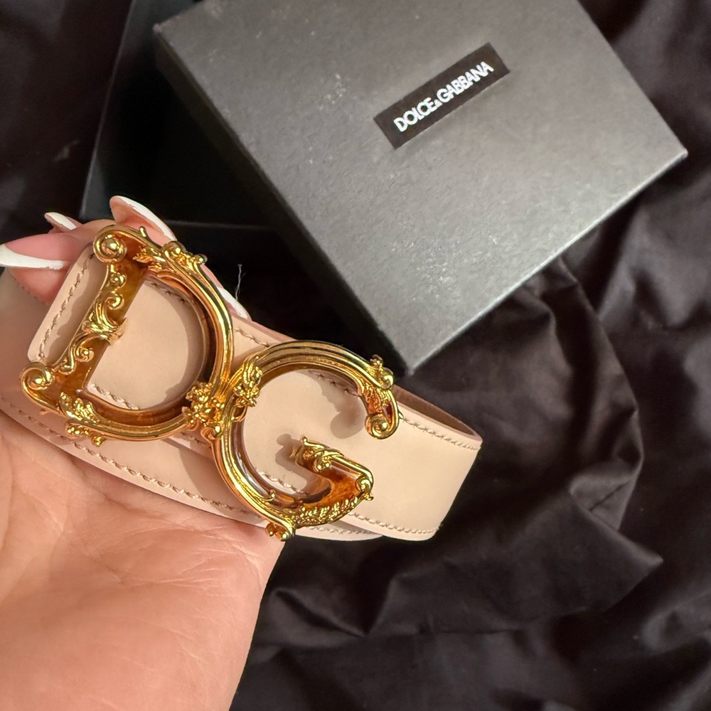 Dolce & Gabbana Gold Cream Luxury Belt